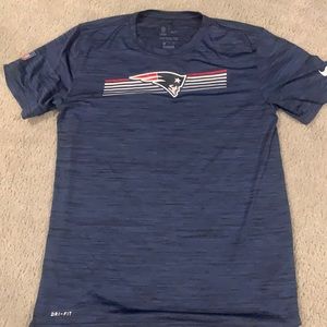 New England Patriots size medium in men’s dry fit shirt